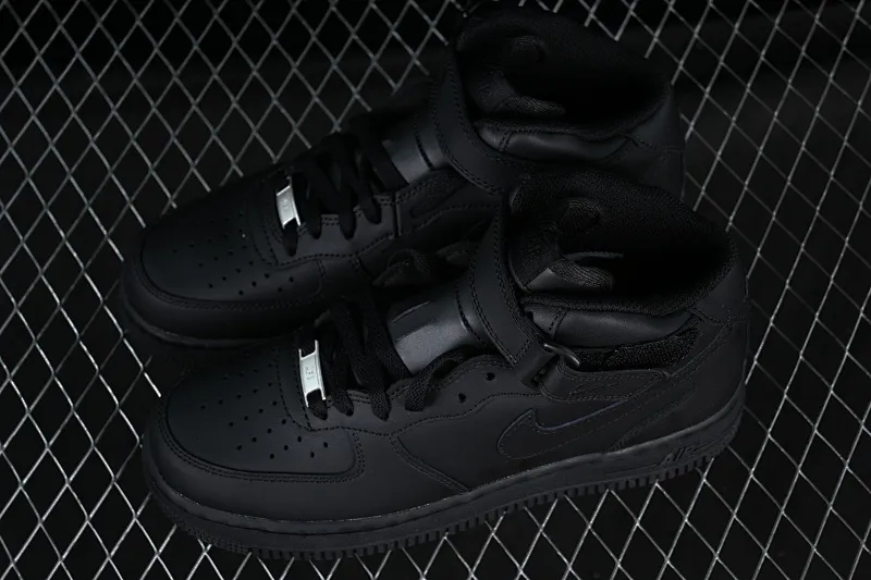 All categories Nk Air Force 1 Air Force series Nk Air Force 1 Mid Air Force mid-top Nk Air Force 1'07 Mid Air Force all-black mid-top casual sneakers 315123-001